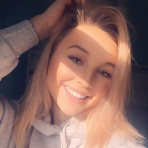 Meet your Posher, Alana